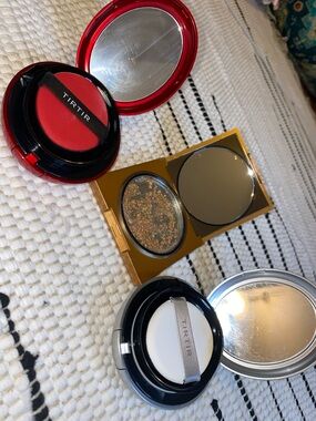 TIRTIR Ivory Foundation and Huda Beauty Face Gloss